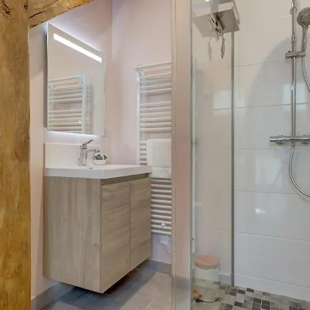 La Belle Cachette Apartment